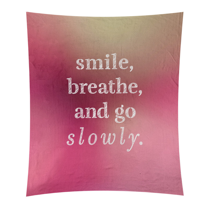 Tapisserie de polyester à quote-main lente, H 27,5 po x l 37,5 po, Lueur rose