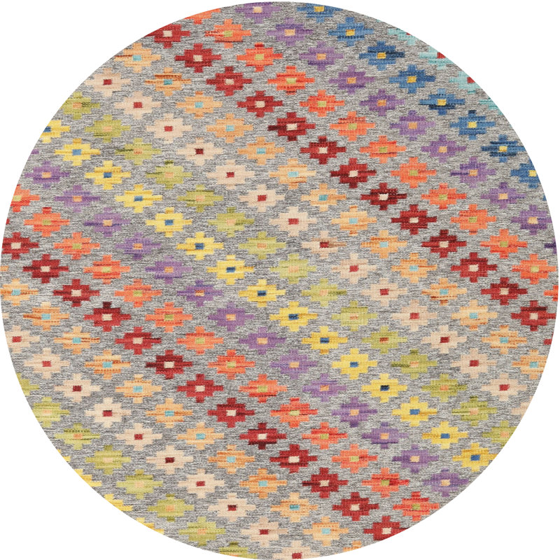 Indoor Rug, Round 3'