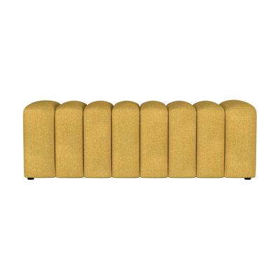 Banc d'appoint jaune sans dossier, au design épuré, idéal pour le salon. Revêtement en tissu moutarde, pieds ronds et minces, ajoute une touche d'élégance à n'importe quel espace. Largeur : 49,5 cm (19,49 po).