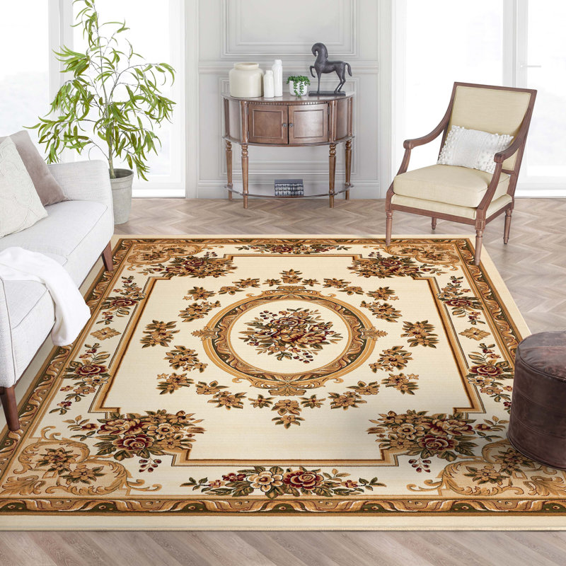 Nieto Medallion Traditional Ivory/Beige Soft Plush Rug, Rectangle 200 x 280cm