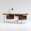 Bureau moyen moyen-975169827