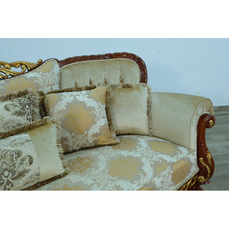 Fantasia Loveseat