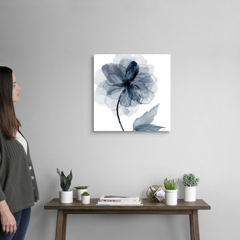 Indigo Bloom I - reproduction d'art sur toile, Toile tendue, H 20 po x l 20 po x P 1,25 po