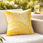 Housse de coussin Gey, housse d'extérieur jaune et feuille blanche carrée 20 pouces-122359198