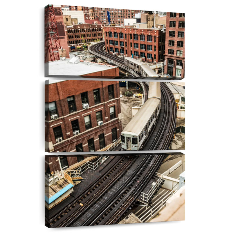Sireci Chicago Train, 32" H x 20" W