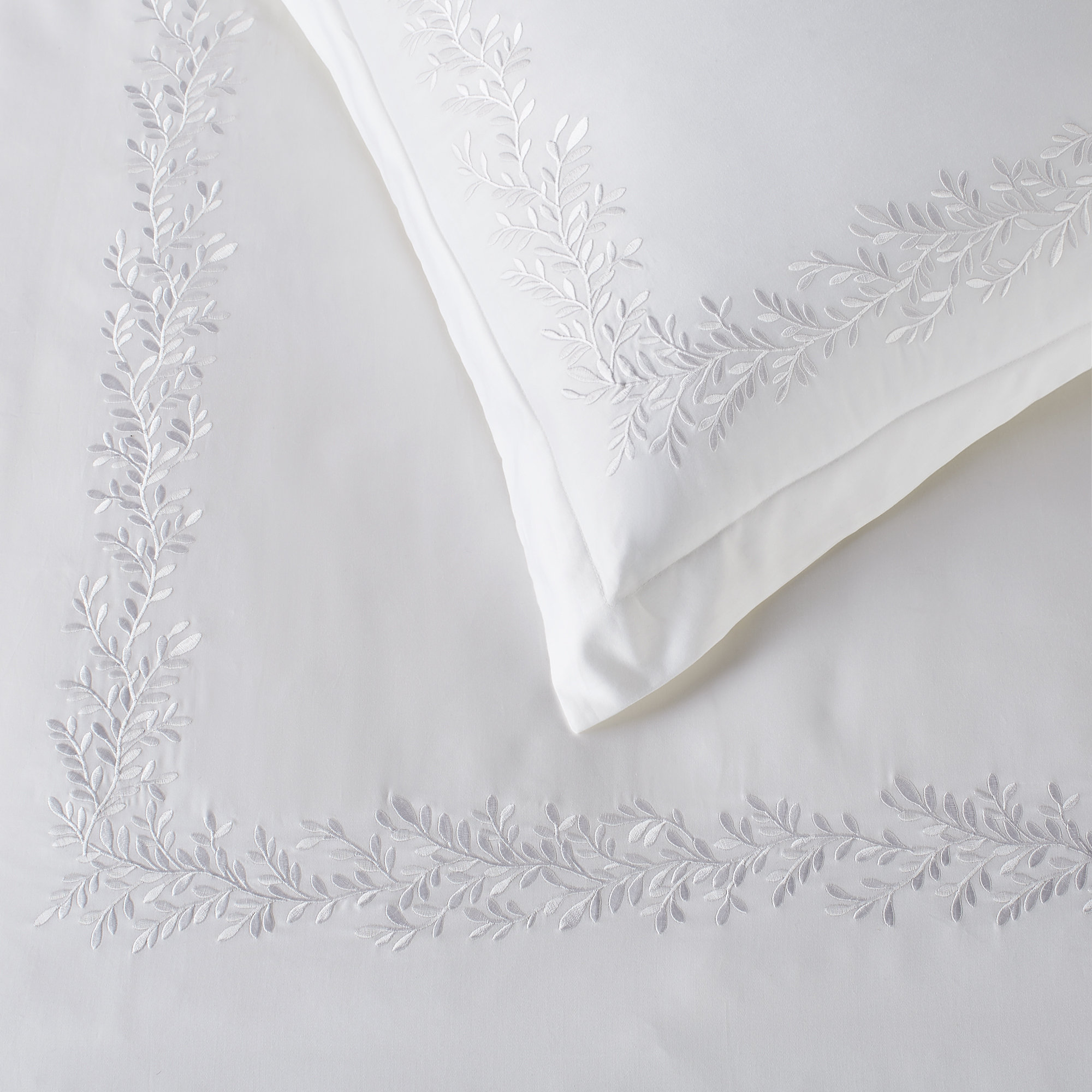 Benna Sateen Duvet Cover Set, White, Twin Duvet Cover + 1 Standard Sham