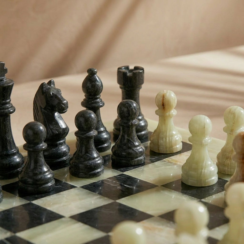 Jeu d'échecs en marbre vert et noir, Vert / noir