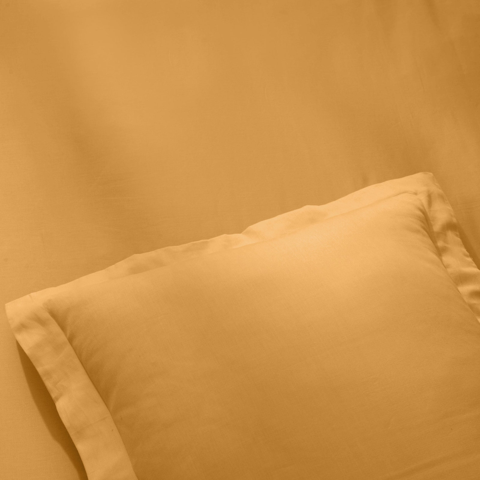 Lunete Egyptian Cotton Duvet Cover Set, King / Cal. King Duvet Cover+ 2 Pillow Shams,, Gold