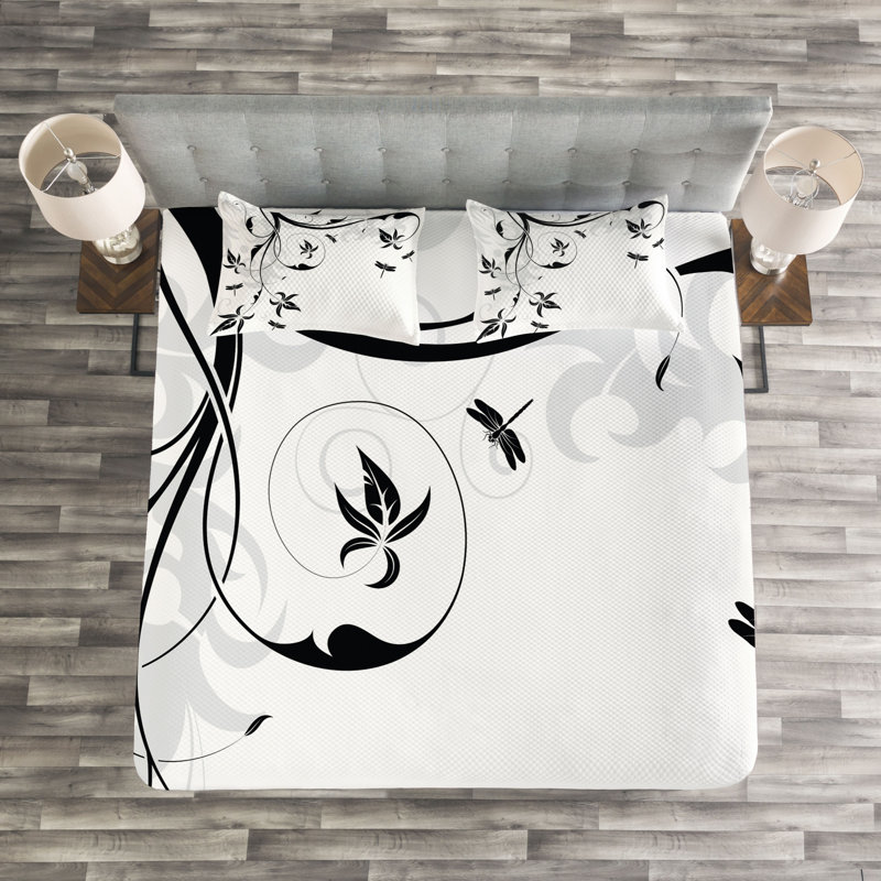 Advay Black/White Microfibre Bedspread Set, 220 x 264 cm