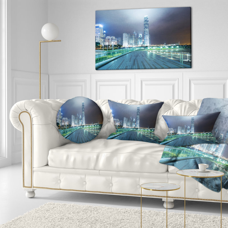 Coussin lombaire Cityscape Night Pathway in City Art