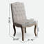 Luxueux ensemble de 2 chaises capitonnées à boutons, alliant confort et style contemporain avec pieds en bois patiné