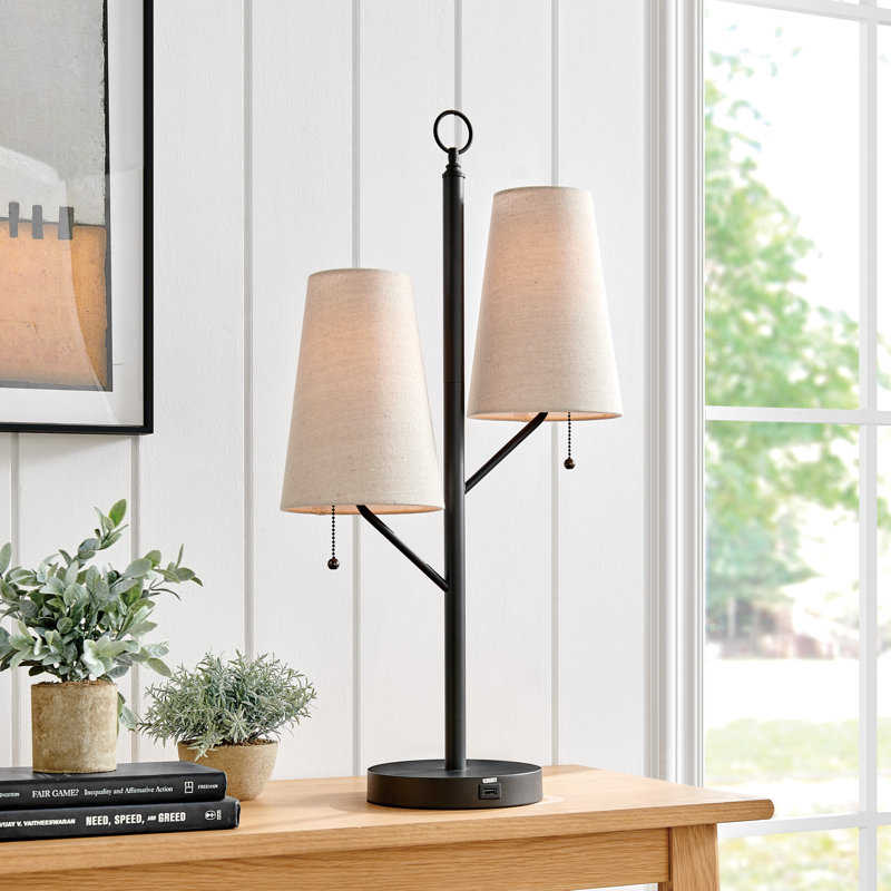 Lorik Metal USB Table Lamp