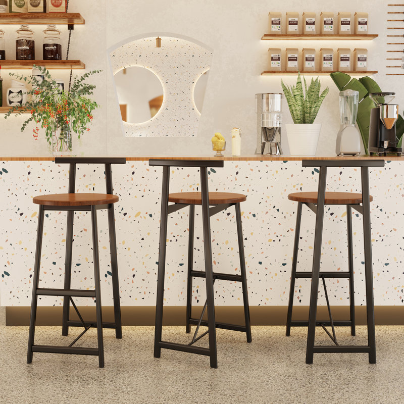 Ensemble de 3 tabourets de bar, hauteur comptoir. Noir et brun noyer Sièges ergonomiques confortables. Fabrication en métal, capacité de 220 lb. Polyvalent pour de multiples réglages. Design moderne. 3 tabourets faciles à assembler, brun