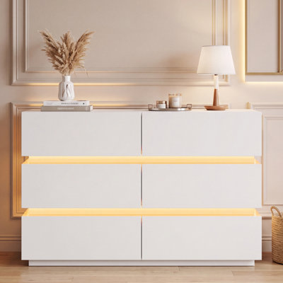 Commode 6 tiroirs l 47,3 po avec prise de courant, commode avec deux lumières DEL