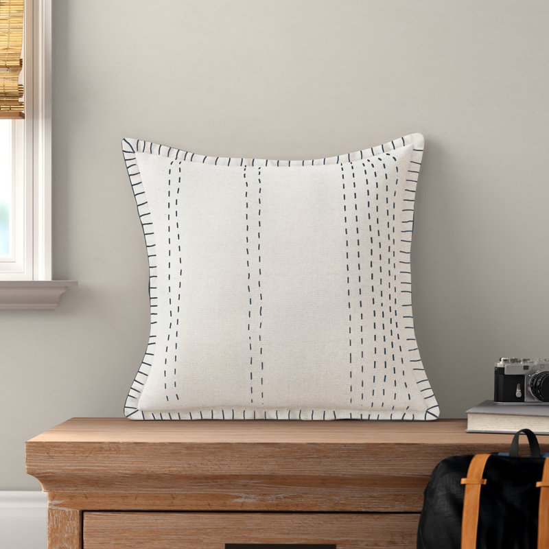 Housse et insert de coussin décoratif en coton Roseville, Crème / Marine