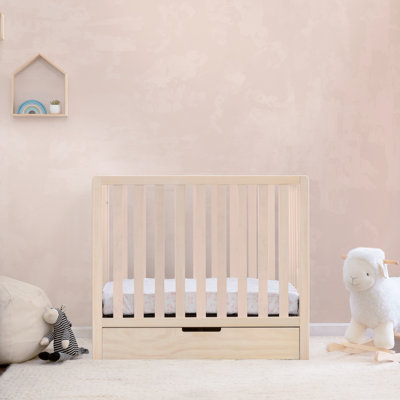 Lit de bébé convertible 4-en-1 Colby avec rangement