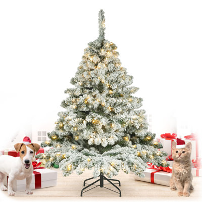 Arbre de Noël artificiel épinette enneigé 4,5 pi avec 4,53 pointes et 300 lumières DEL