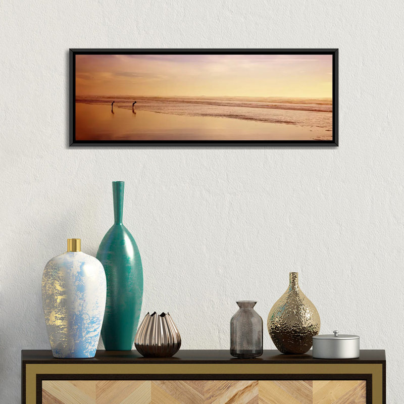 Deux enfants jouant sur la plage, San Francisco, Californie, reproduction de photo panoramique sur toile tendue, Cadre noir
