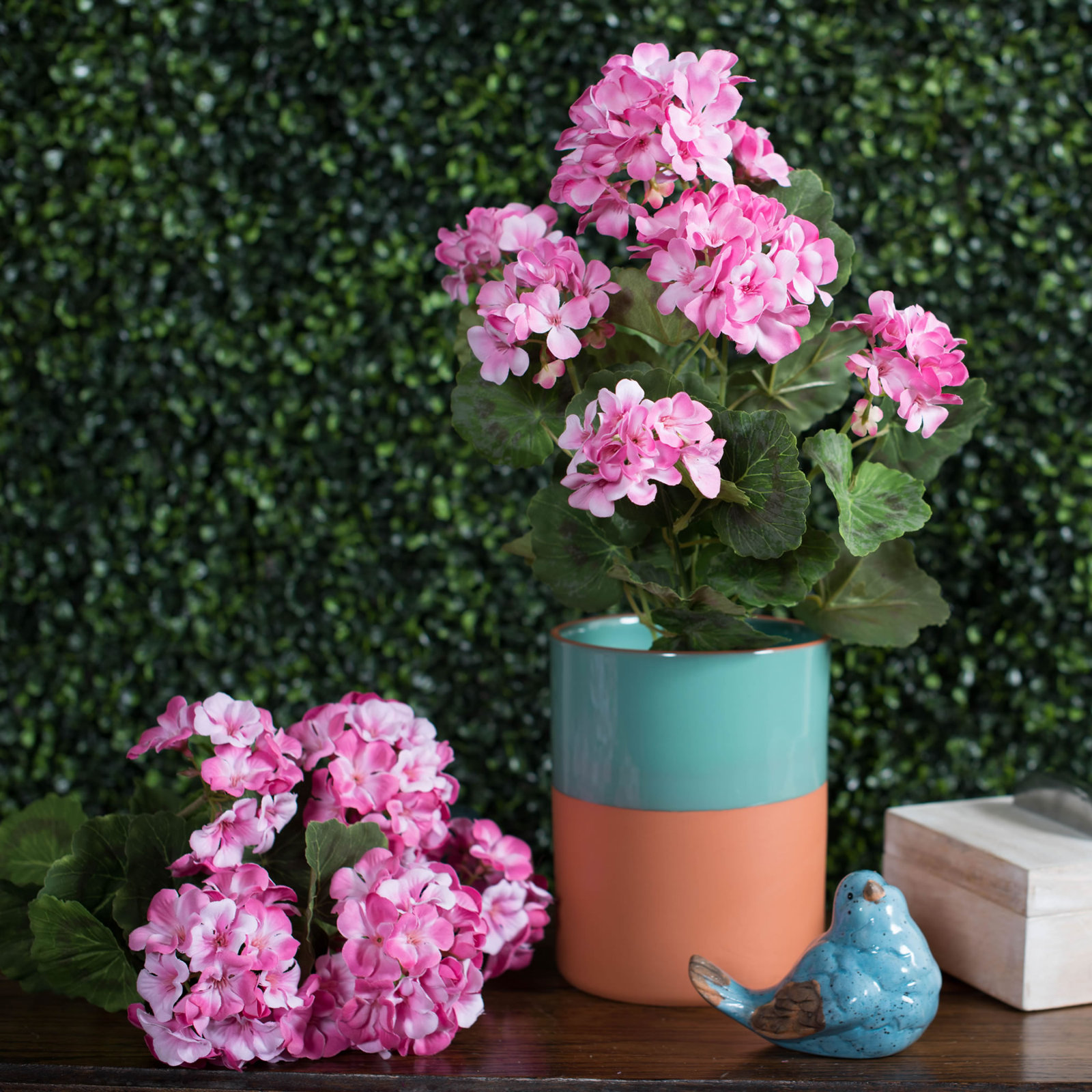 18" Artificial Geranium Bush, Light Pink