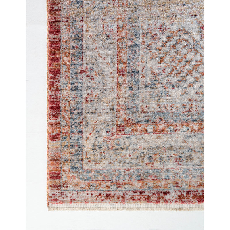 Tapis traditionnel rouge, Rectangle 2 pi 2 po x 3 pi 1 po