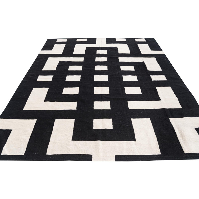 Tapis noir Newsom