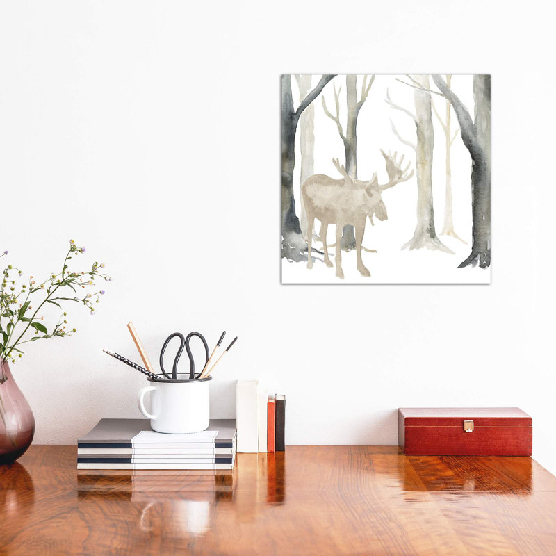 «Winter Forest Moose» par Tara Reed - reproduction, H 48 po x l 48 po x 1,5 po, Toile tendue, Pas de tapis