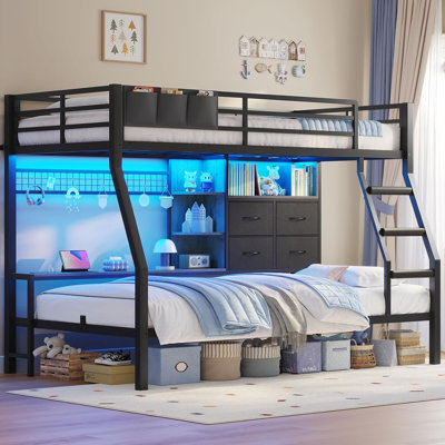 Lit superposé double au-dessus de double avec 4 tiroirs et tablettes de rangement et support de chevet, lit superposé avec station de charge et lumières à DEL, lit superposé double avec barrière de sécurité et échelle en angle