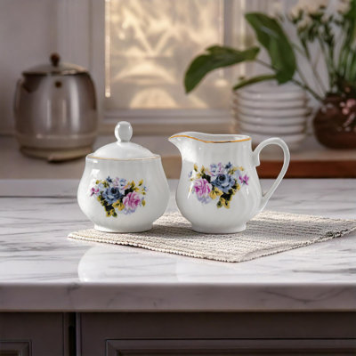 Sucrier en porcelaine blanche avec couvercle et pot à crème Ramacha, détails en relief et garniture or 24 carats 