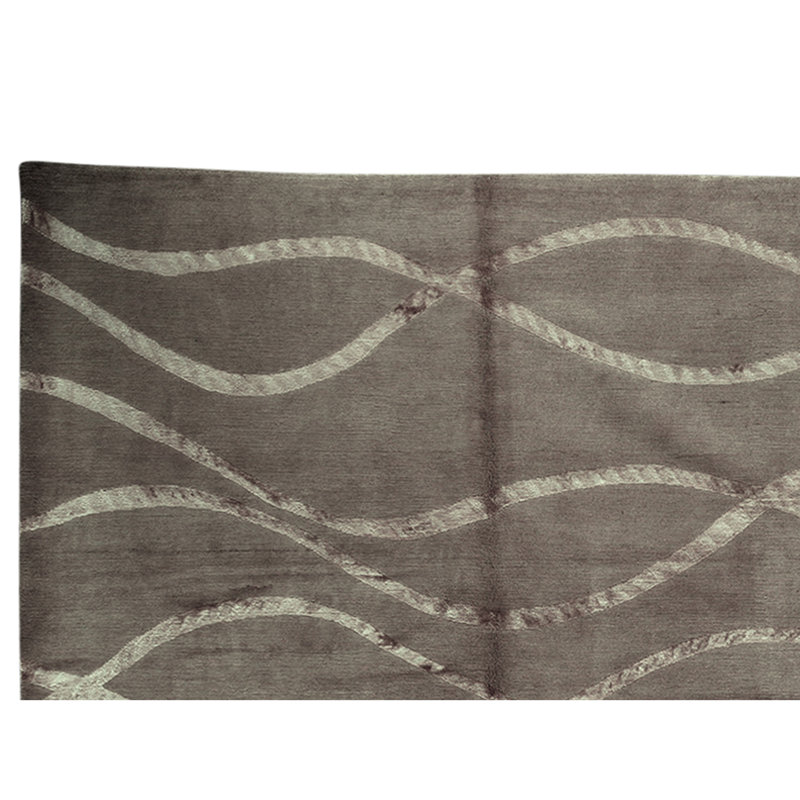 Hand Knotted Area Rug in Ivory