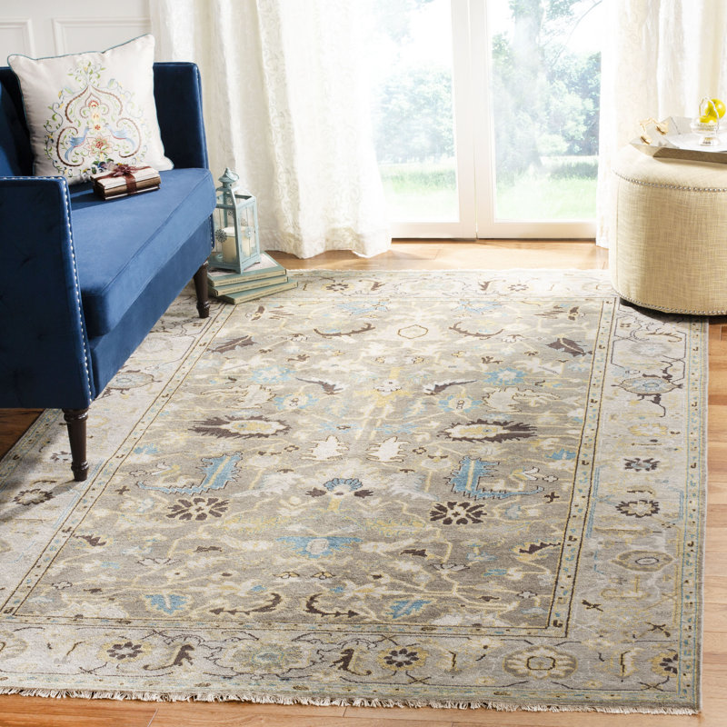 Sultanabad Hand-Knotted Gray Area Rug, Rectangle 10' x 14'