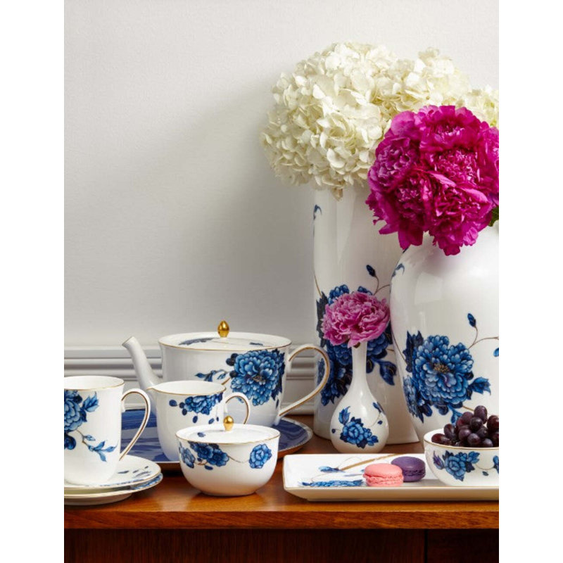 Bone China Table Vase