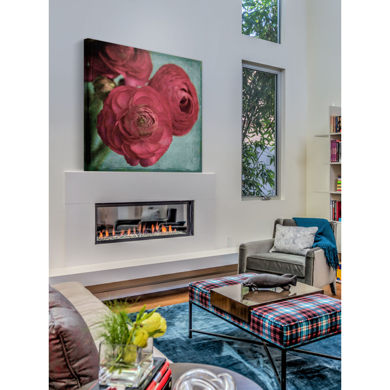 « red renoncule », photographie sur toile tendue, H 18 po x l 18 po