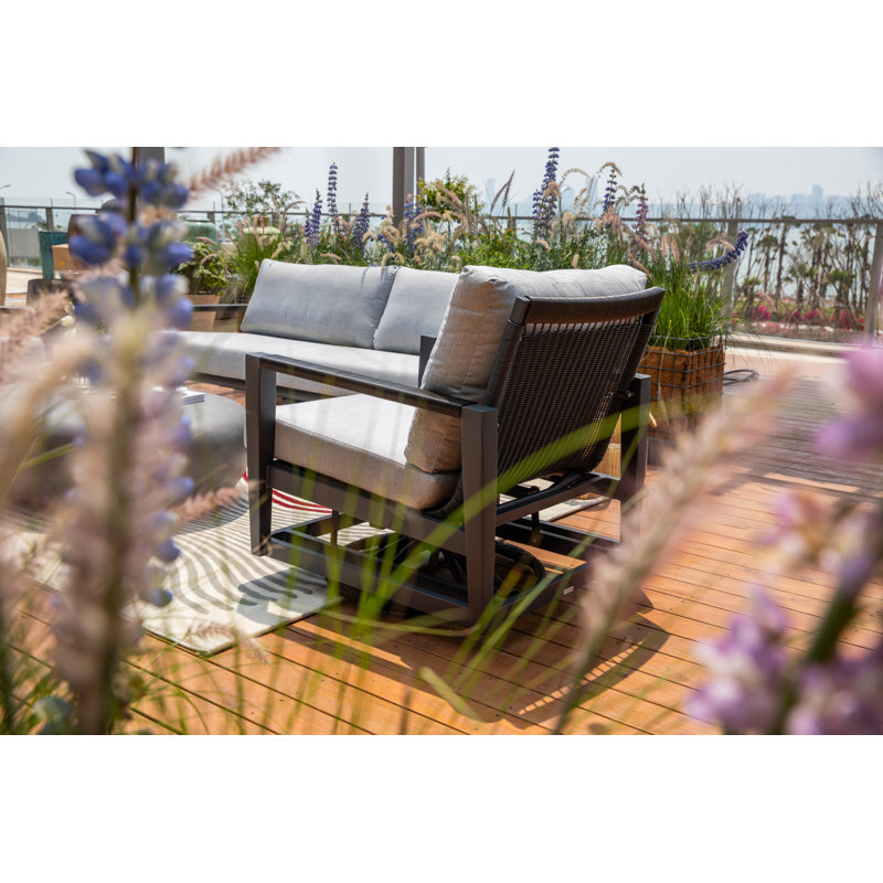 Ensemble de chaises pivotantes deux pièces avec coussins Sunbrella Laguna
