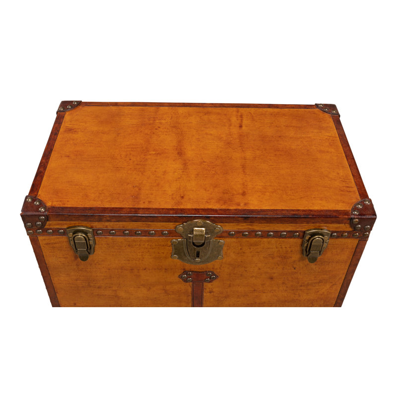 Abilene Box with Stand