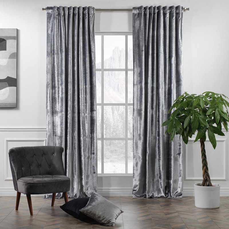 Panneau de rideau simple doublé occultant en velours brillant extra large et très long, L 52 po x L 180 po, 17 argent