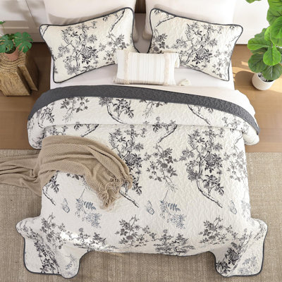 3-Piece Botanical Leaf & Butterfly Pattern Floral Quilt Set Farmhouse Plants Bedspread Coverlet Bedding Set