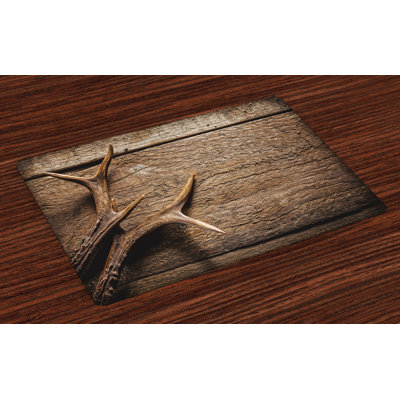 Mueller Antlers Wooden Deer Antler Placemat