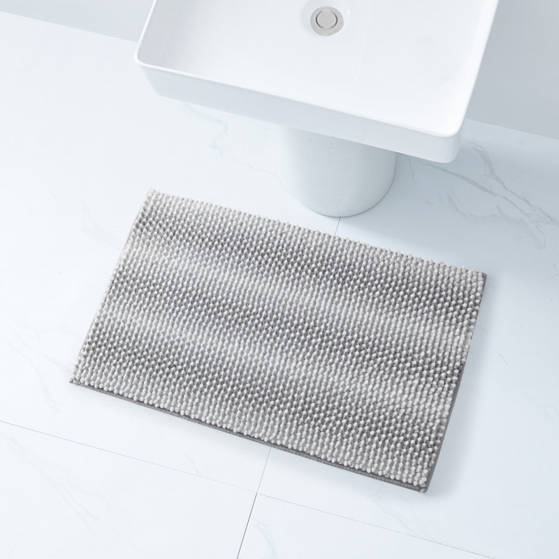 Tapis pour salle de bain Ebern Designs Home, 20 po x 30 po, Gris