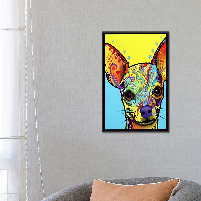 « chihuahua l » par dean russo-print, Toile avec cadre noir, H 26 po x l 18 po x 1,5 po