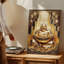 Toile, une figure de Bouddha doré radieux repose joyeusement au milieu d'un somptueux art mural-1659138711