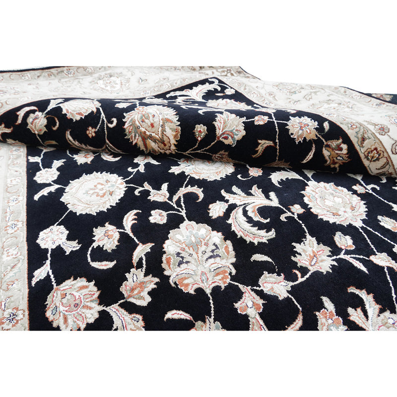 Oriental Area Rug, Rectangle 5' x 7'