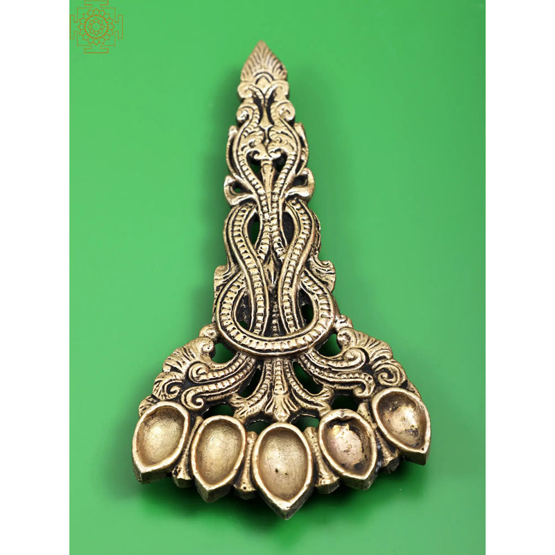 Cuillère Kapoor Aarti
