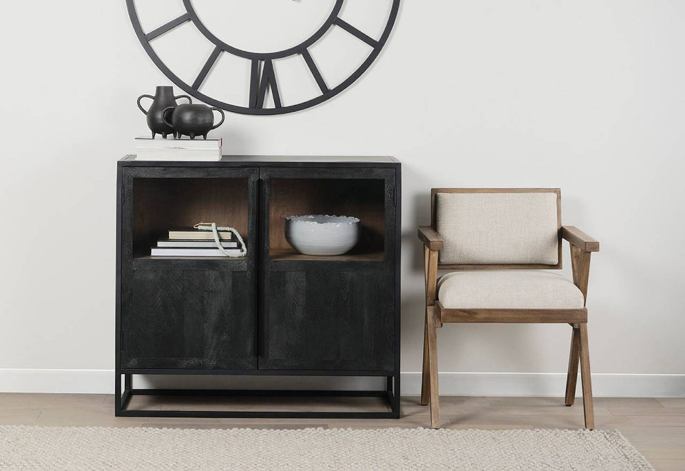 Accent Chests / Cabinets