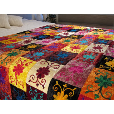 Nealy Cotton Patchwork Bedspread with Pillowcases Included