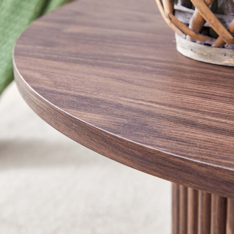 Table basse 31,5 po, H 16,5 po x l 27,5 po x P 16 po, Noyer