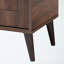 Armoire d'appoint à 2 portes avec finition noyer Ahlers, H 43,8 po x l 30,45 po x P 13,25 po