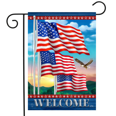 Drapeau de jardin flottant avec drapeaux américains