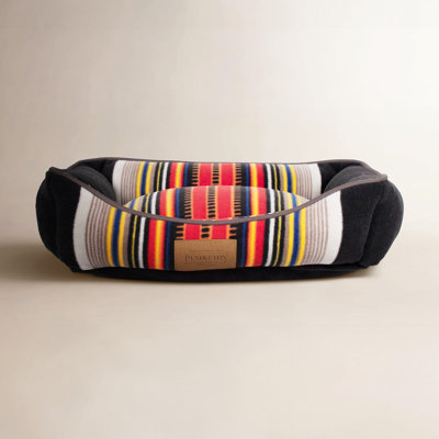 Pendleton Grand Canyon Kuddler Dog Bed