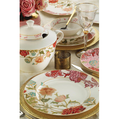 Hamil Bone China Dinnerware Set 67 Piece - Service for 12