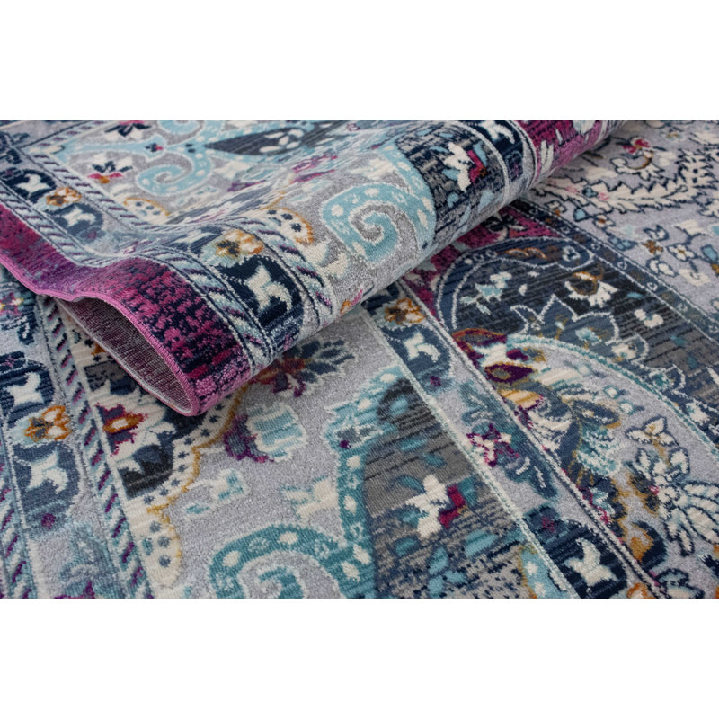Mosely Oriental Indoor Rug, Rectangle 5'3" x 7'10"